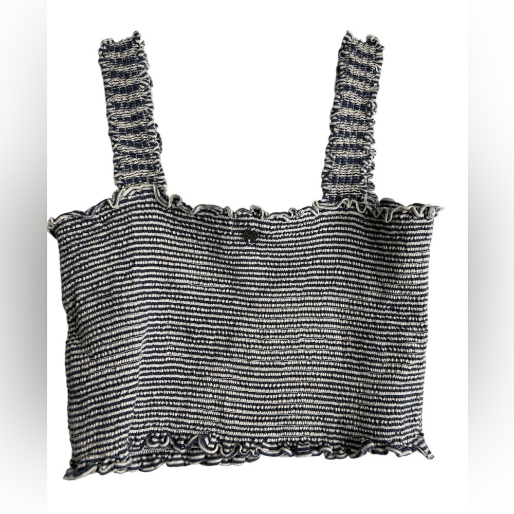 Billabong smocked Striped Navy and White Tank Top Cropped Coastal, Summer, Beach - Picture 2 of 4